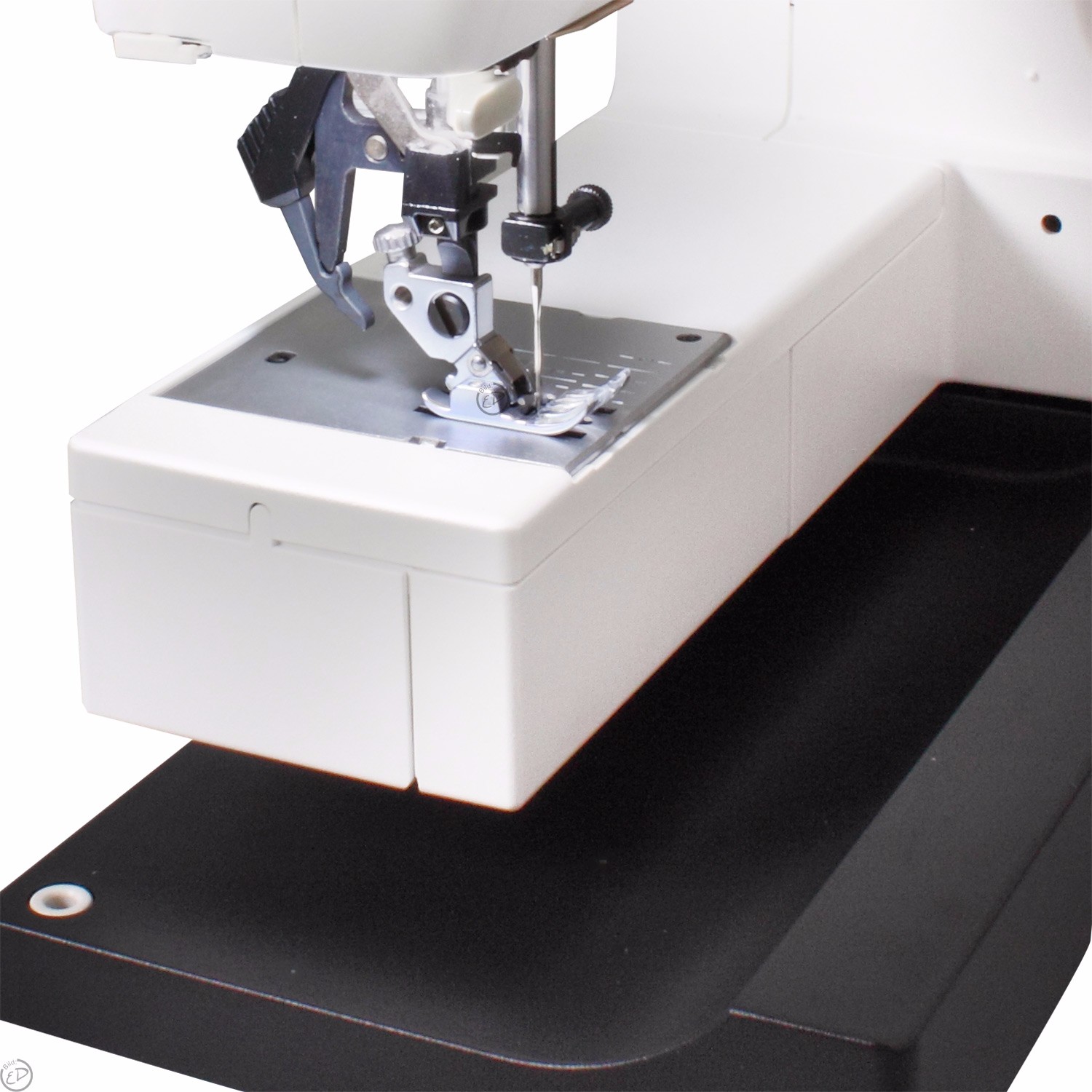 machine a coudre mécanique PFAFF SELECT 4.2